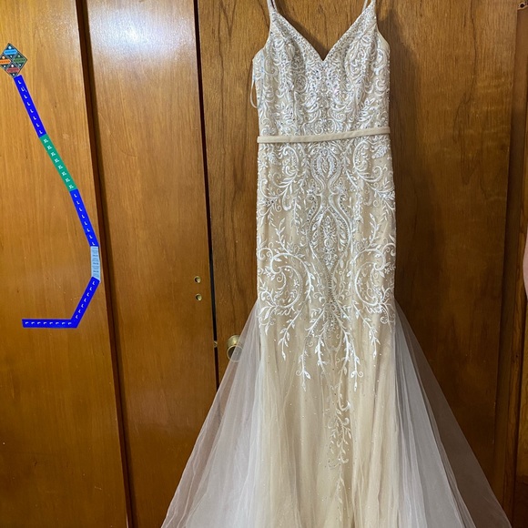 Prom dress - Picture 5 of 13